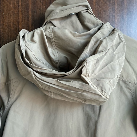 Lululemon Cropped Jacket - Picture 4 of 4